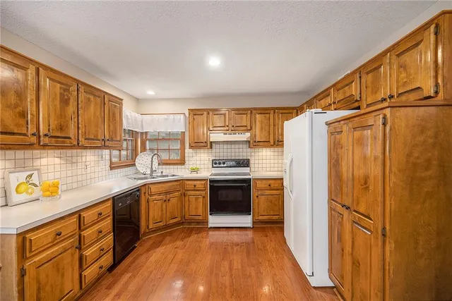 $329,000 | 12537 South Brougham Drive, Olathe, KS 66062