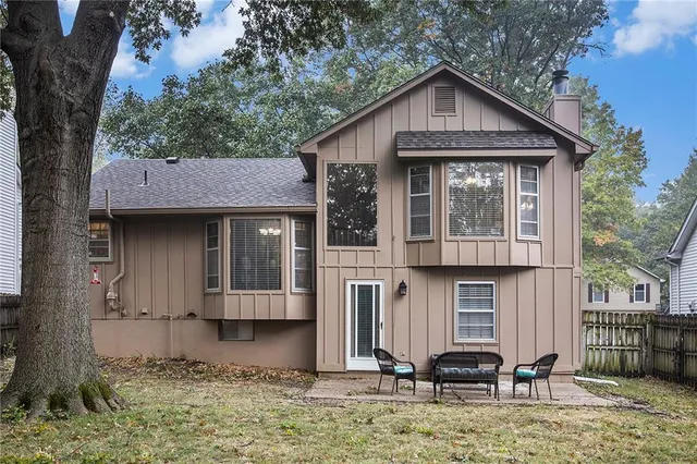 $329,000 | 12537 South Brougham Drive, Olathe, KS 66062