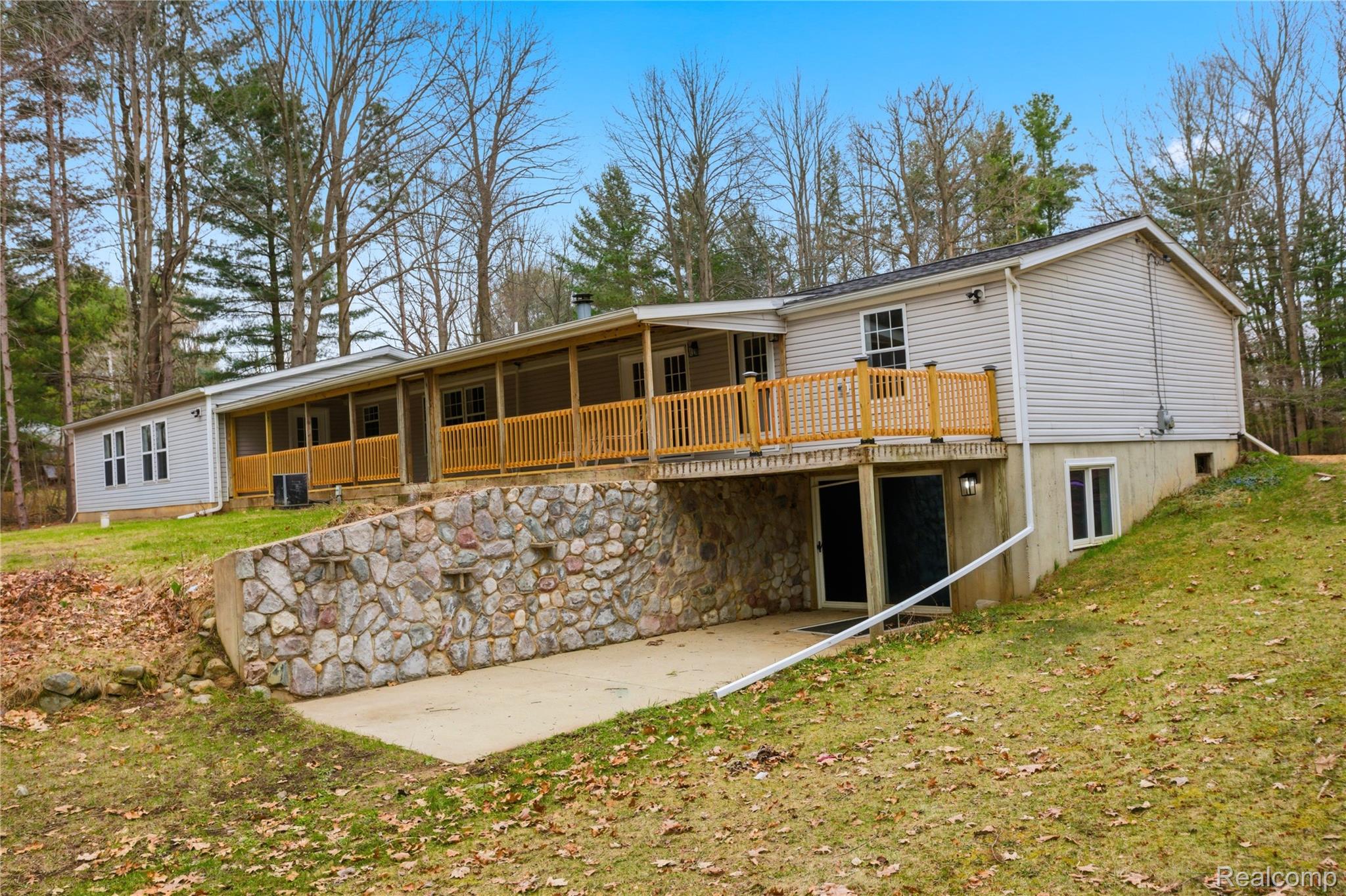5350 List Road Grass Lake, MI 49240 - Photo 55 of 71 Rear view of property featuring a lawn