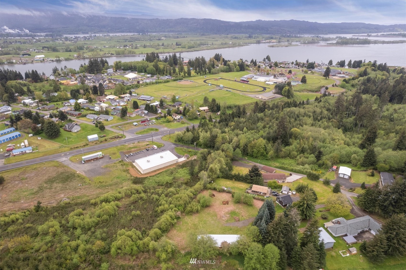 30 North Jacobson Road Cathlamet, WA 98612 - Photo 17 of 24 Gallery Image 17