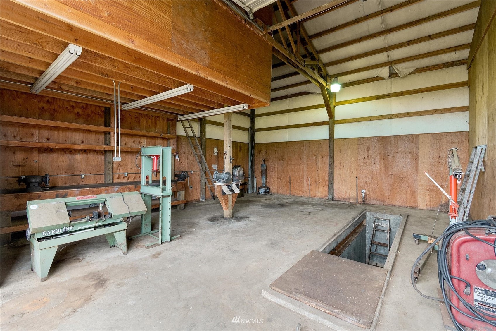 30 North Jacobson Road Cathlamet, WA 98612 - Photo 8 of 24 Gallery Image 8