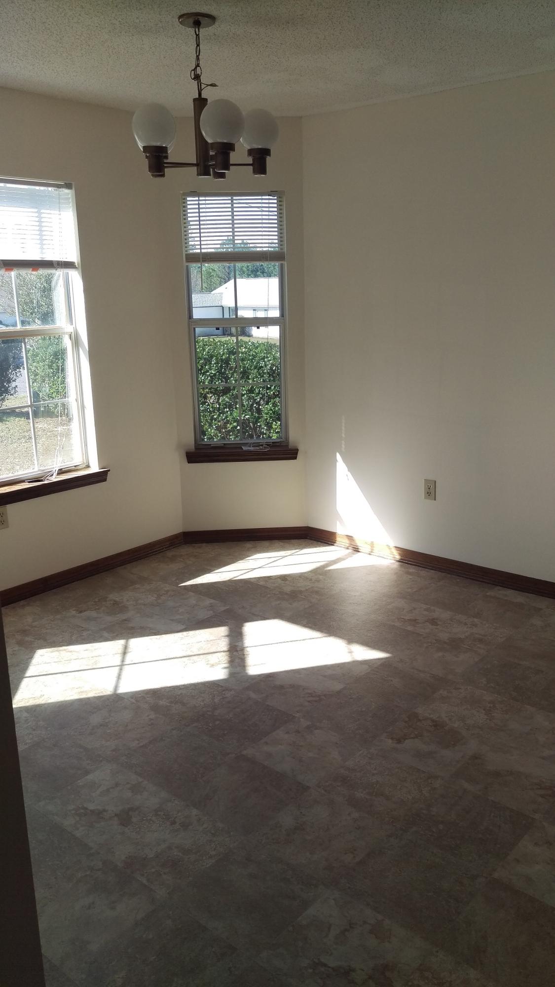 316 Ray Avenue Crestview, FL 32536 - Photo 2 of 12 Gallery Image 2