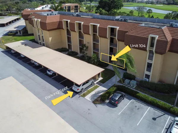 $299,000 | 5390 Woodland Lakes Drive, Unit 104, Palm Beach Gardens, FL 33418