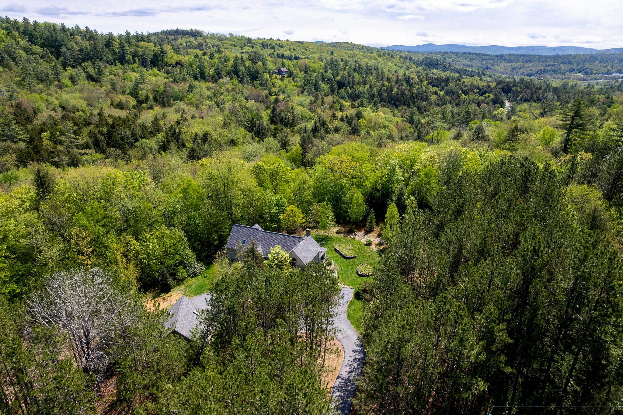 985 Olde Farm Road Grantham, NH 03753 - Photo 34 of 40