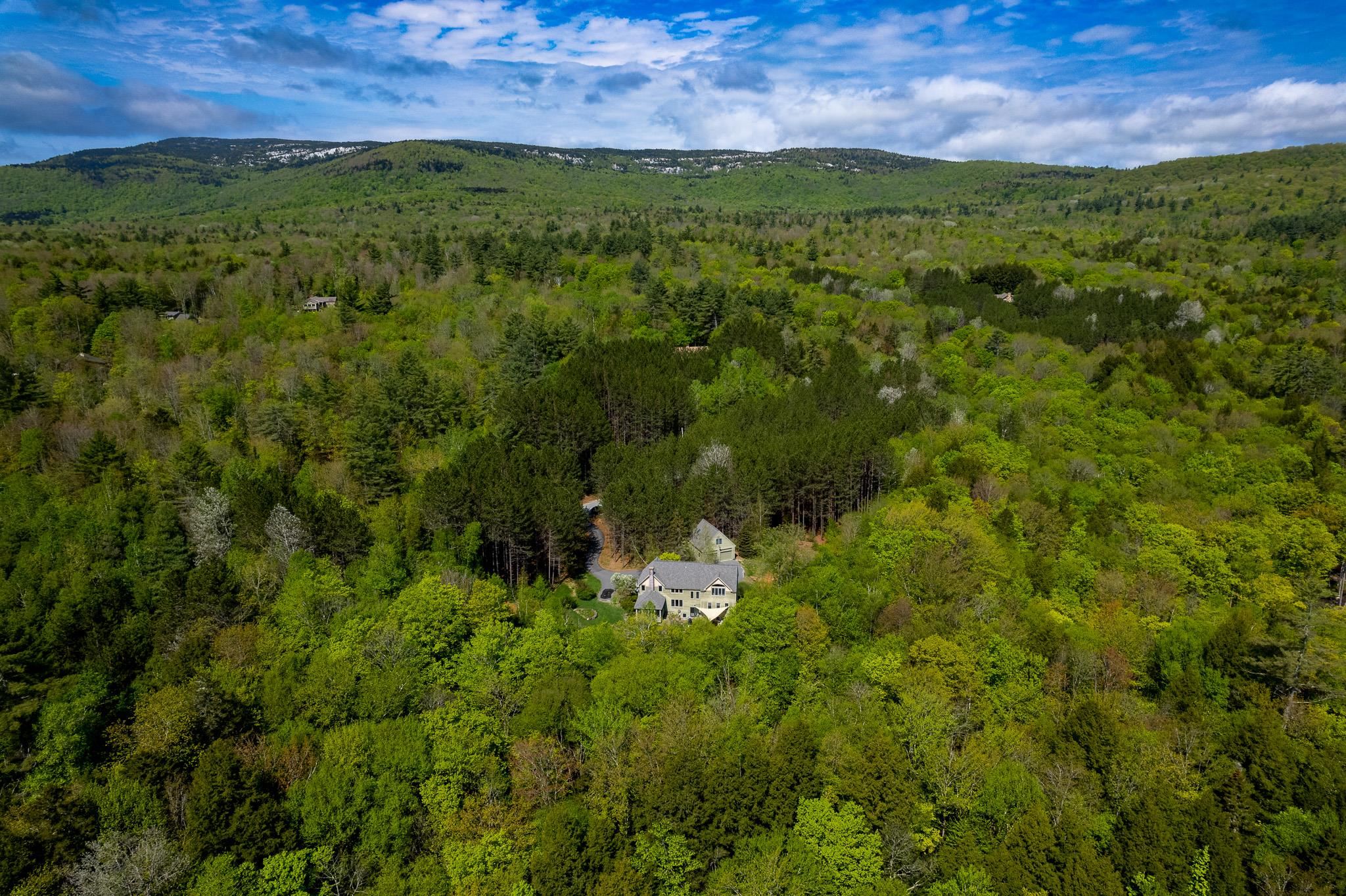 985 Olde Farm Road Grantham, NH 03753 - Photo 37 of 40