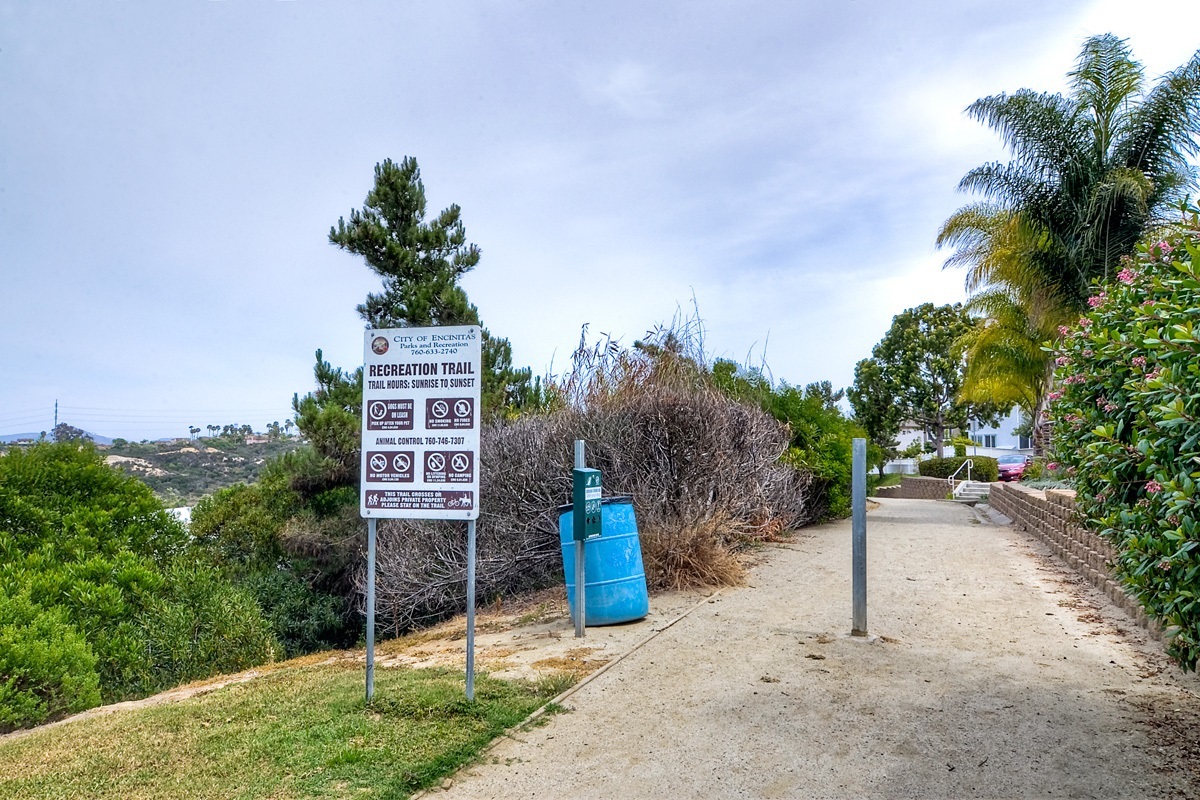 1054 Cottage Way Encinitas, CA 92024 - Photo 16 of 24 Gallery Image 16