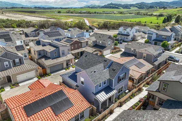 $979,000 | 194 Earthwood Lane, San Luis Obispo, CA 93401