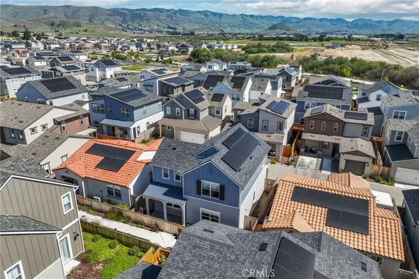 $979,000 | 194 Earthwood Lane, San Luis Obispo, CA 93401