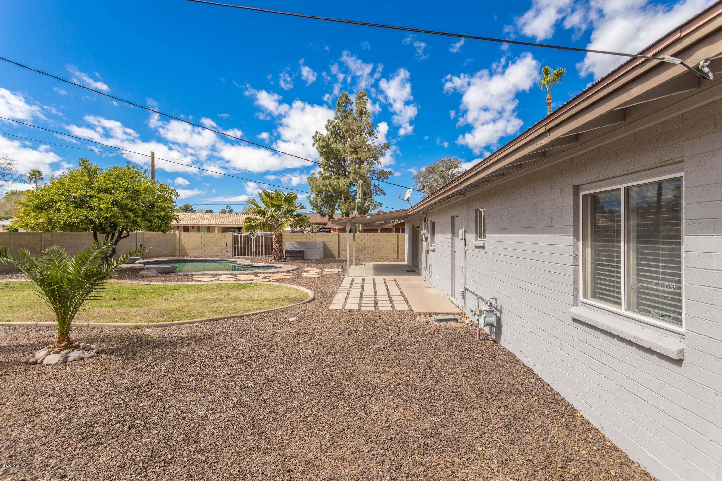 3401 East Mountain View Road Phoenix, AZ 85028 - Photo 20 of 33 AZA_Listing_3401_MountainViewRd_Images-1
