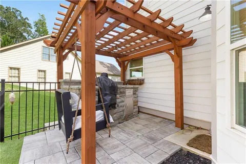 $950,000 | 2210 Cascading Creek Court, Cumming, GA 30041