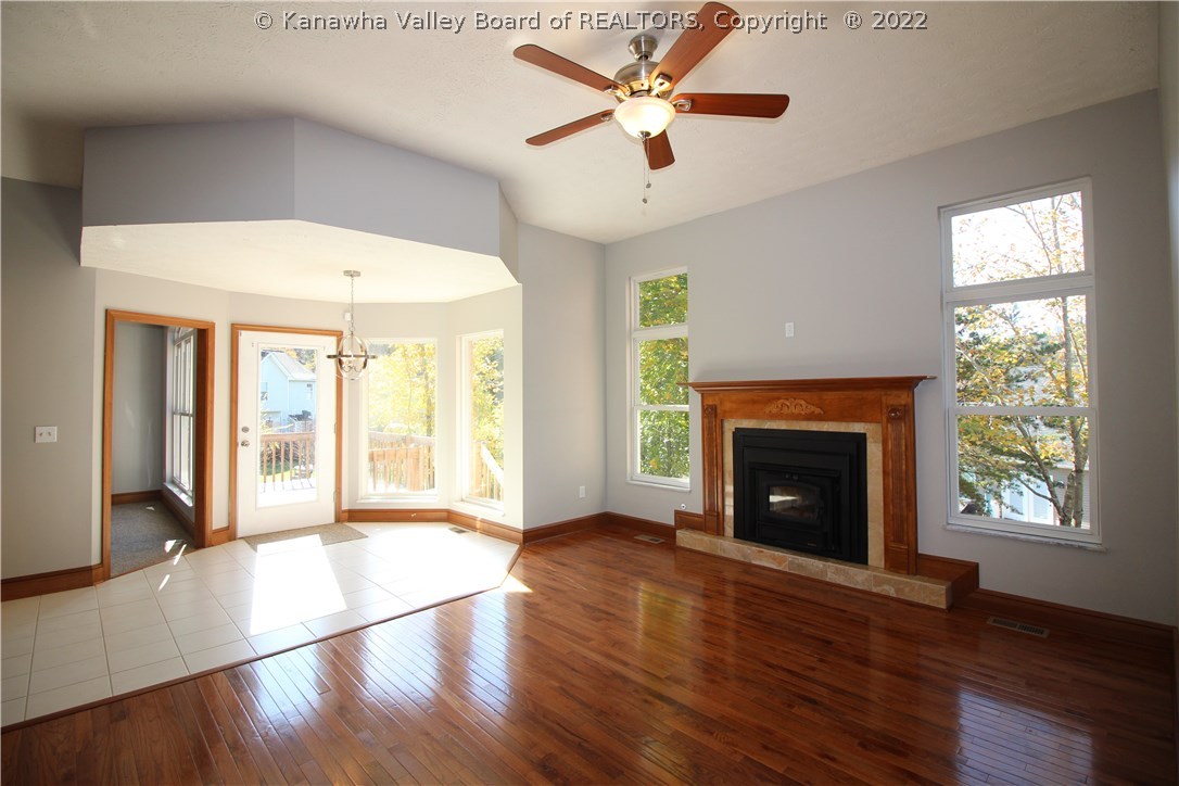201 Jacob Court Winfield, WV 25213 - Photo 5 of 24 Gallery Image 5