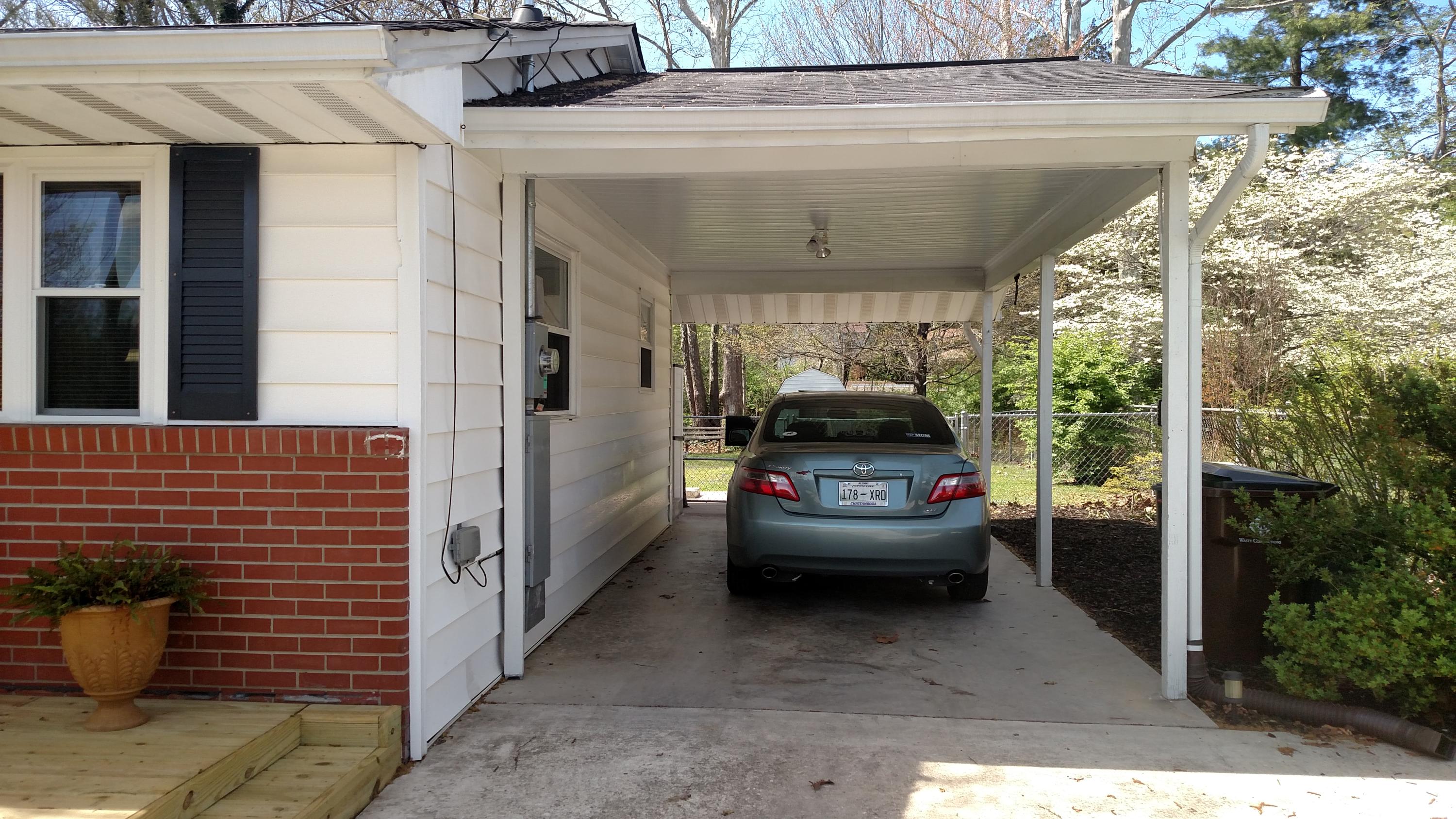 108 Independence Lane Oak Ridge, TN 37830 - Photo 3 of 18 IMG_20170407_142111055