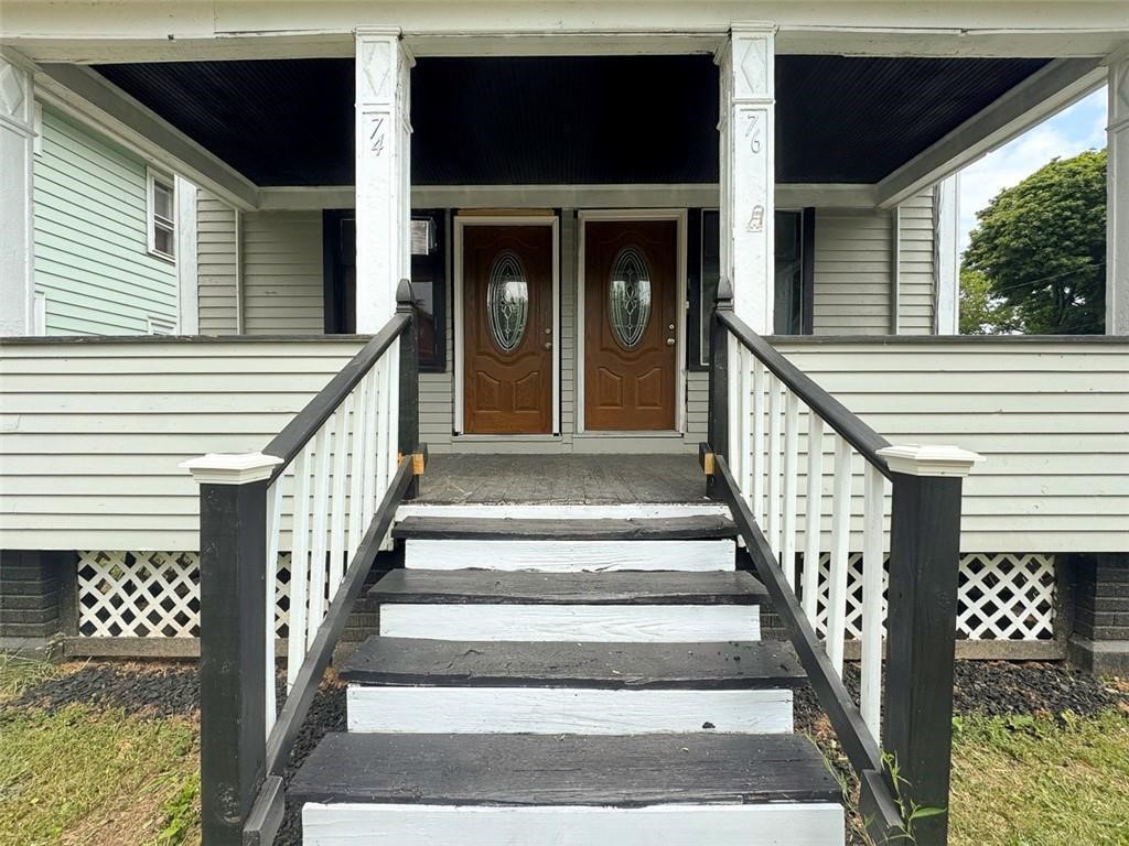 74 Dayton Street Rochester, NY 14621 - Photo 4 of 37