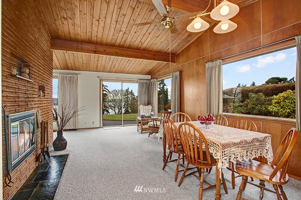 1809 Jones Avenue Northeast Renton, WA 98056 - Photo 5 of 10 Gallery Image 5
