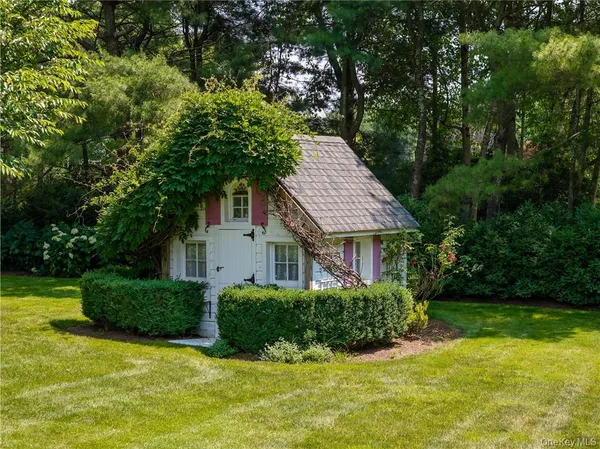 $19,000,000 | 10 Meadow Lane, Purchase, NY 10577