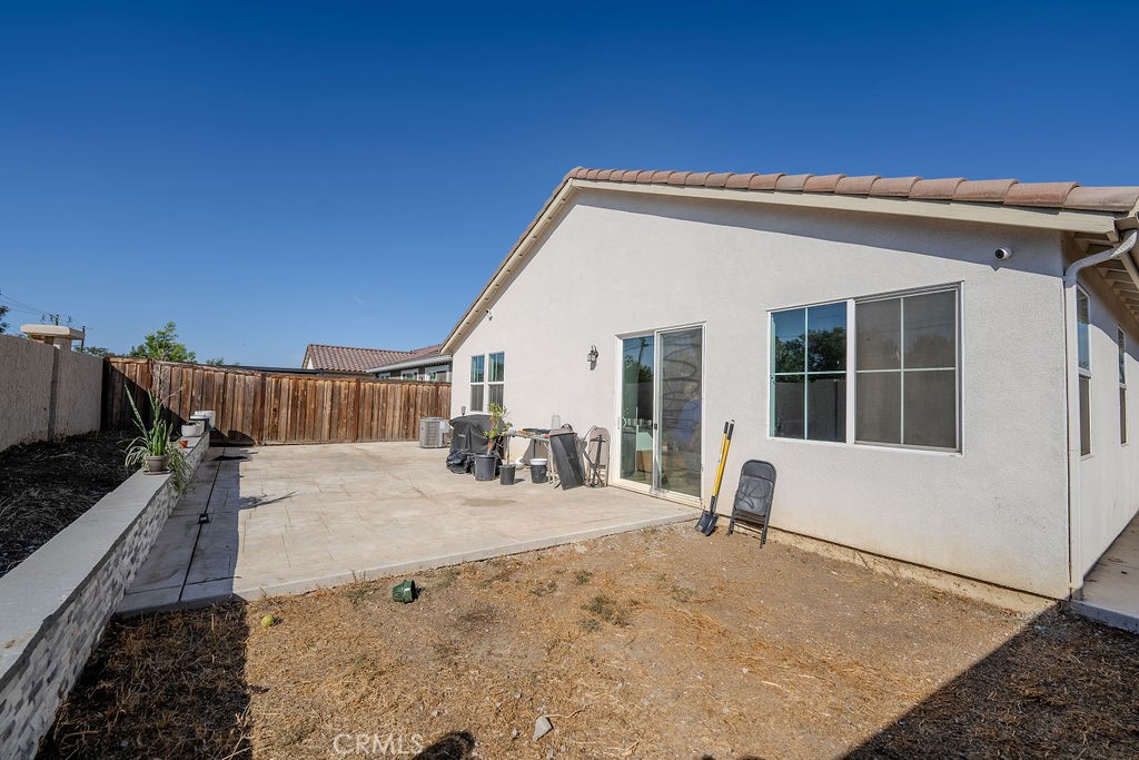 313 Orso Way Oakley, CA 94561 - Photo 18 of 25 a view of a dinning table and chairs in the patio