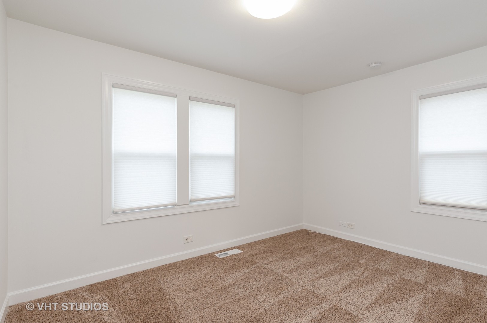 34587 North Wilson Road Ingleside, IL 60041 - Photo 5 of 10 an empty room with a window