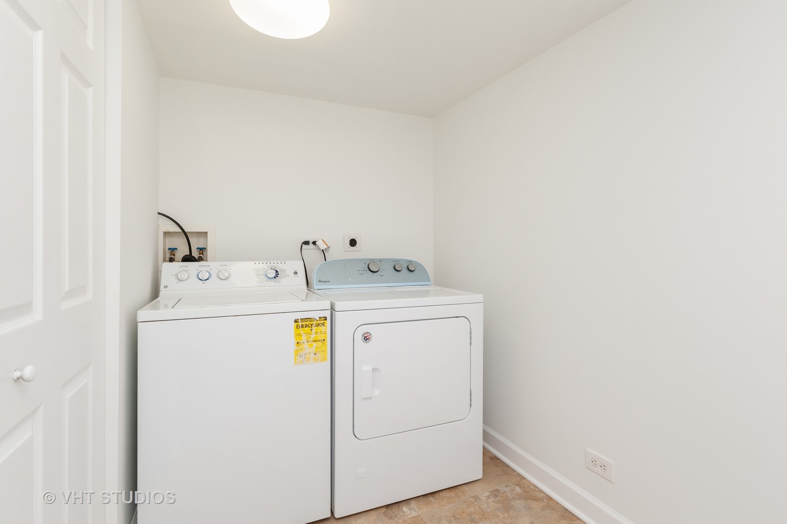 34587 North Wilson Road Ingleside, IL 60041 - Photo 8 of 10 a utility room with dryer and washer