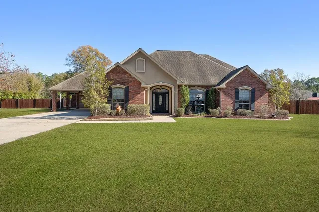 $420,000 | 64232 Diane Drive, Pearl River, LA 70452