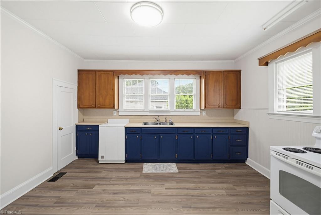 612 Morehead Street Eden, NC 27288 - Photo 13 of 30