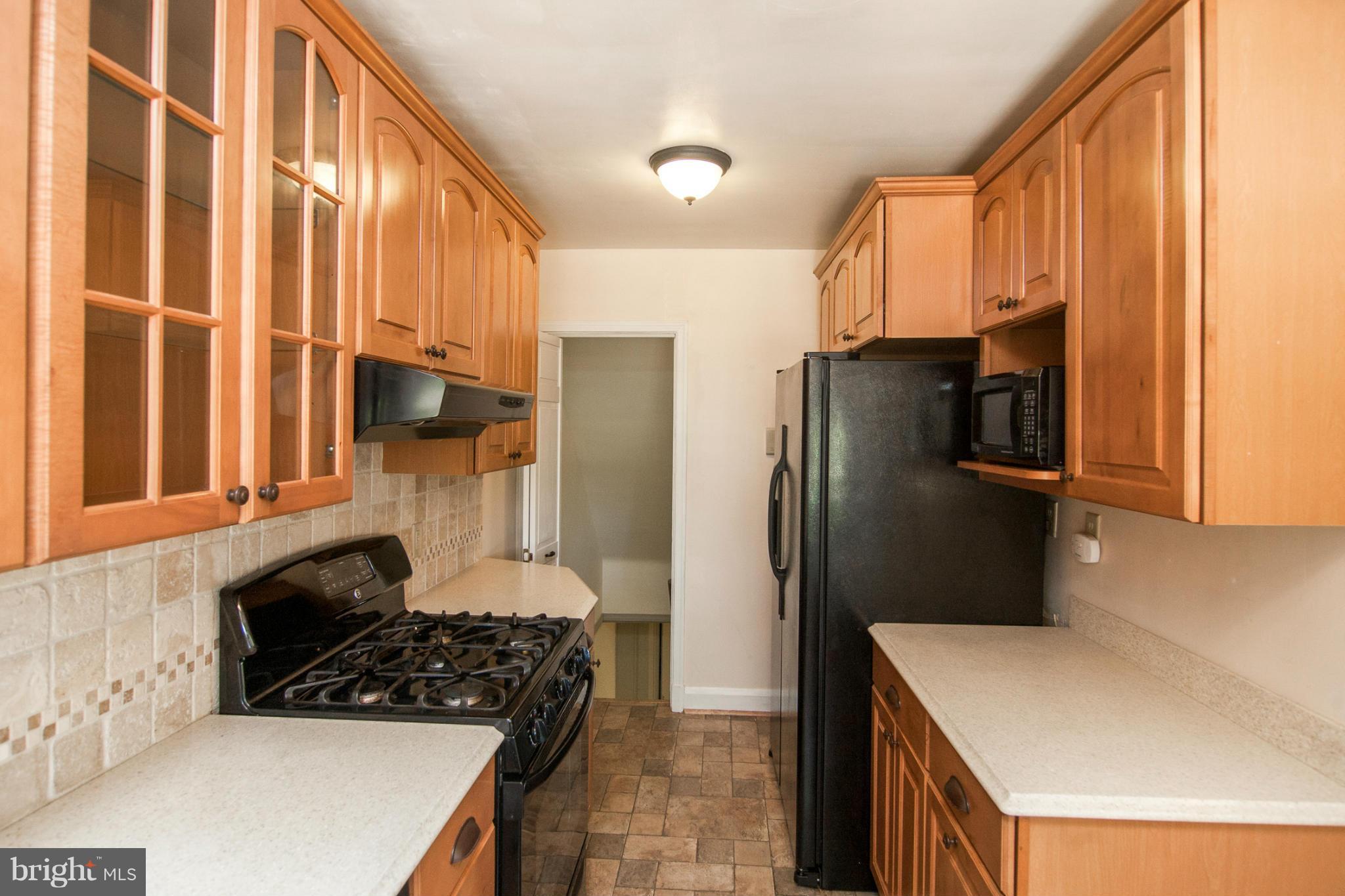 168 Stanmore Road Baltimore, MD 21212 - Photo 7 of 28 Kitchen