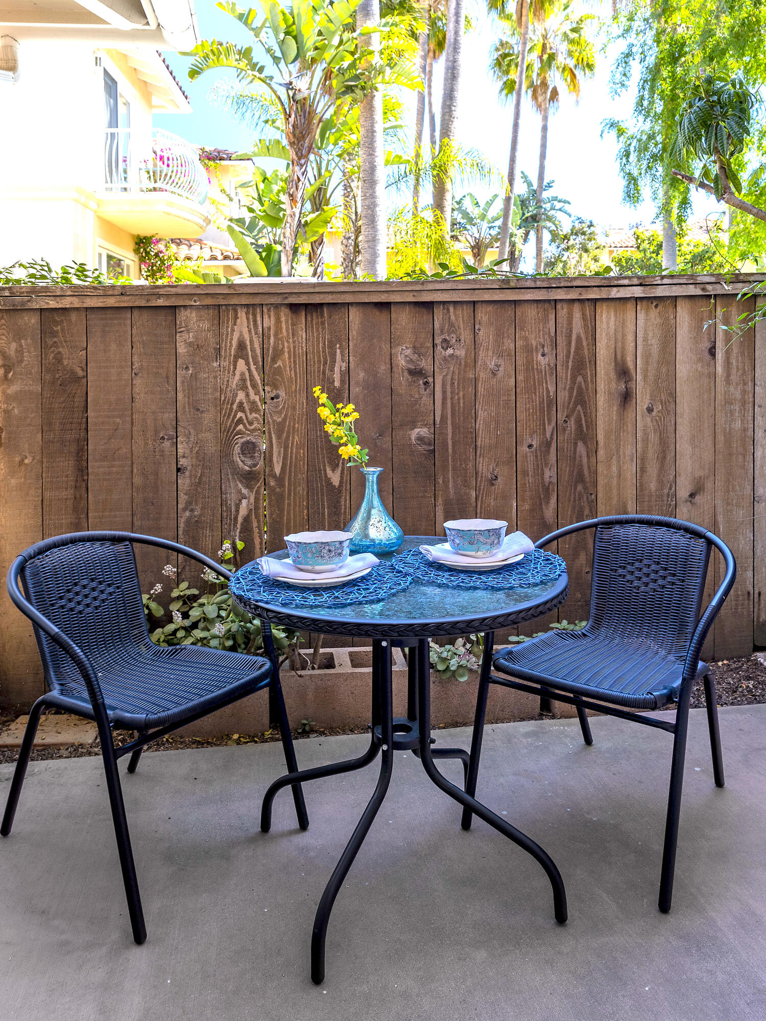 222 Meigs Road, Unit 1 Santa Barbara, CA 93109 - Photo 13 of 15 Dining patio off kitchen
