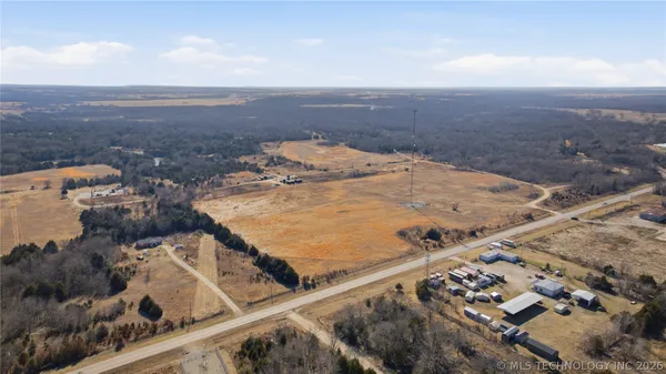 $895,000 | 1 Highway 9, Norman, OK 73026
