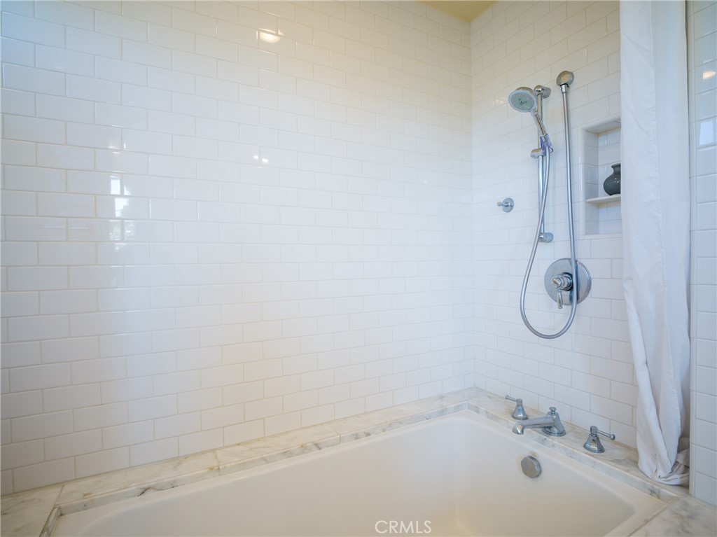3905 California Long Beach, CA 90807 - Photo 34 of 54