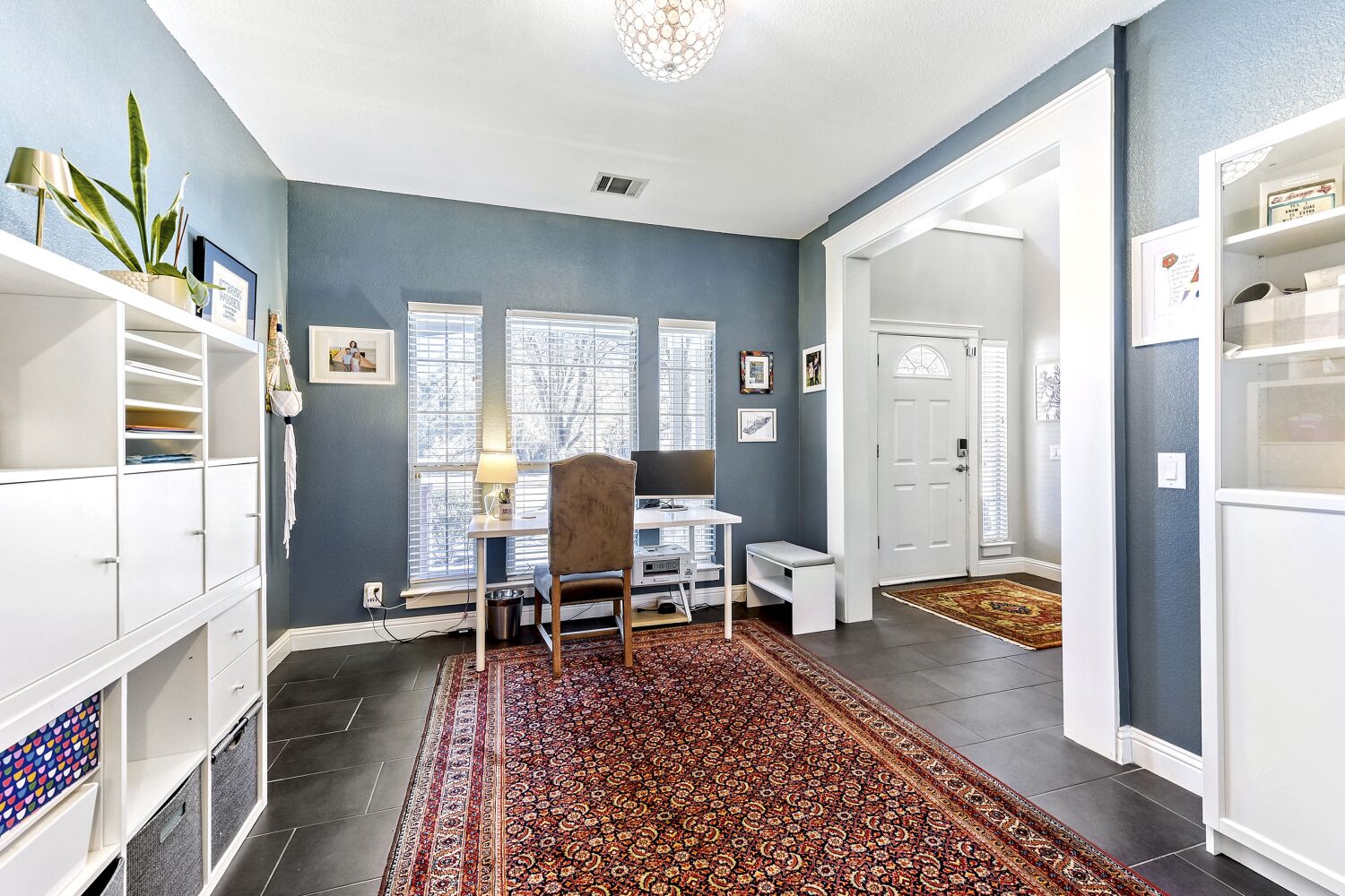 9504 Prescott Drive Austin, TX 78749 - Photo 10 of 33 Dedicated office space ideal for remote work.