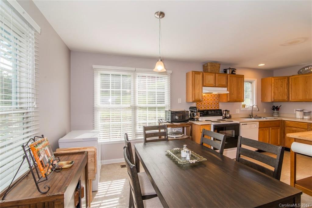 15 Running Deer Road Candler, NC 28715 - Photo 11 of 22 Gallery Image 11