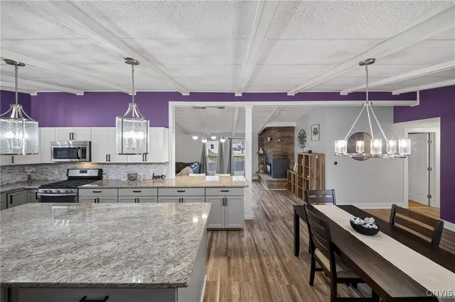 $269,900 | 7628 Joseph Drive, Clay, NY 13212