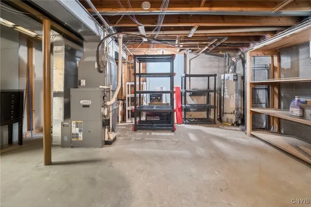 $269,900 | 7628 Joseph Drive, Clay, NY 13212