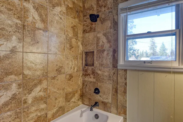 $365,000 | 1921 East 40th Avenue, Spokane, WA 99203