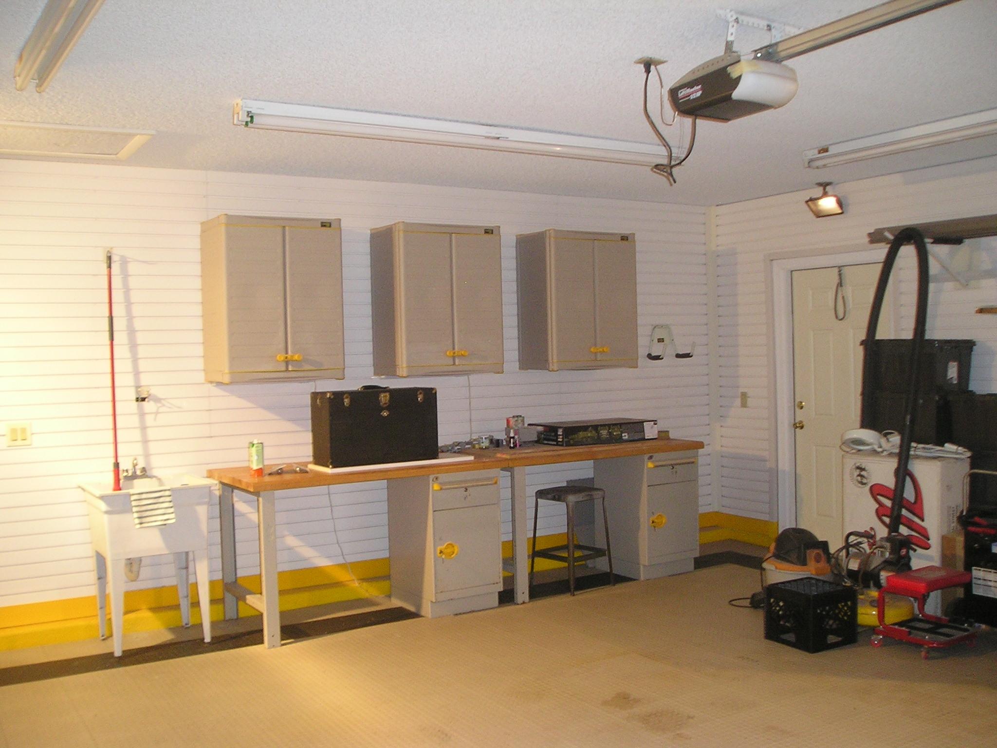 334 Ridge Road Jupiter, FL 33477 - Photo 17 of 19 Garage (1)