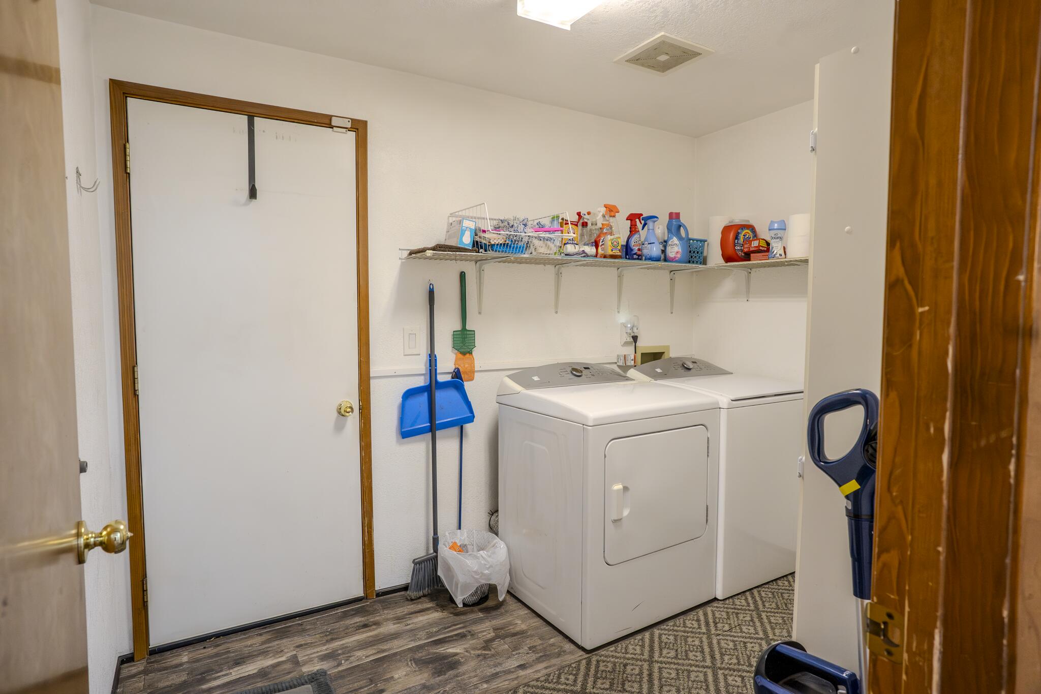 125 Meadow View Drive Phoenix, OR 97535 - Photo 24 of 27 DSC05193 - Copy