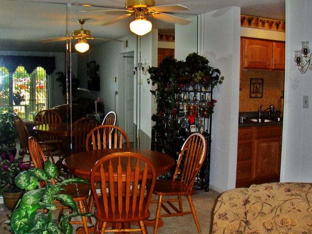 6143 Knoll Wood Road, Unit 106 Willowbrook, IL 60527 - Photo 5 of 18