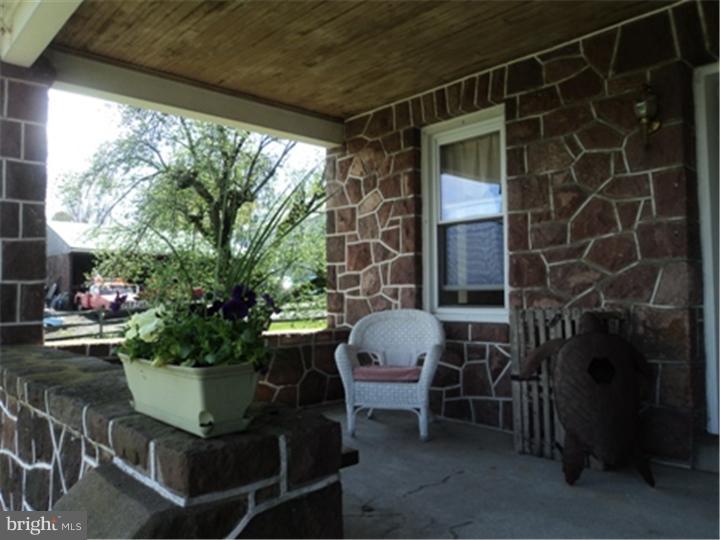 340 Old River Road Birdsboro, PA 19508 - Photo 3 of 20 Gallery Image 3