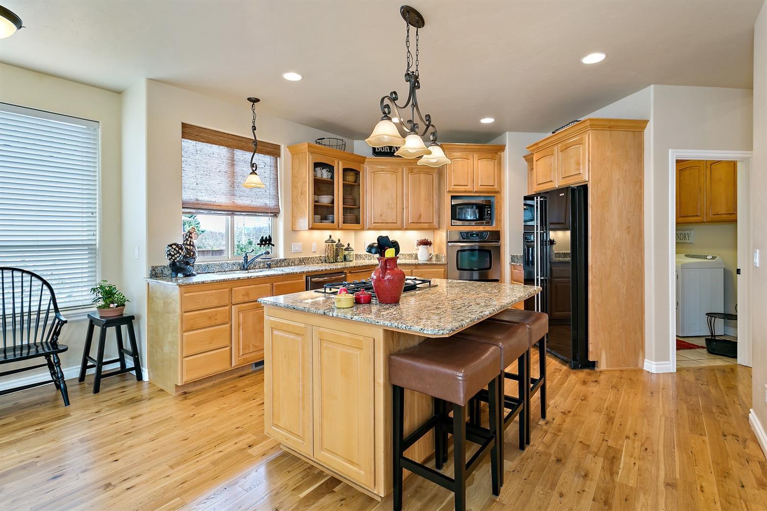 1230 Poppy Ridge Drive Eagle Point, OR 97524 - Photo 10 of 32 Additional Photo
