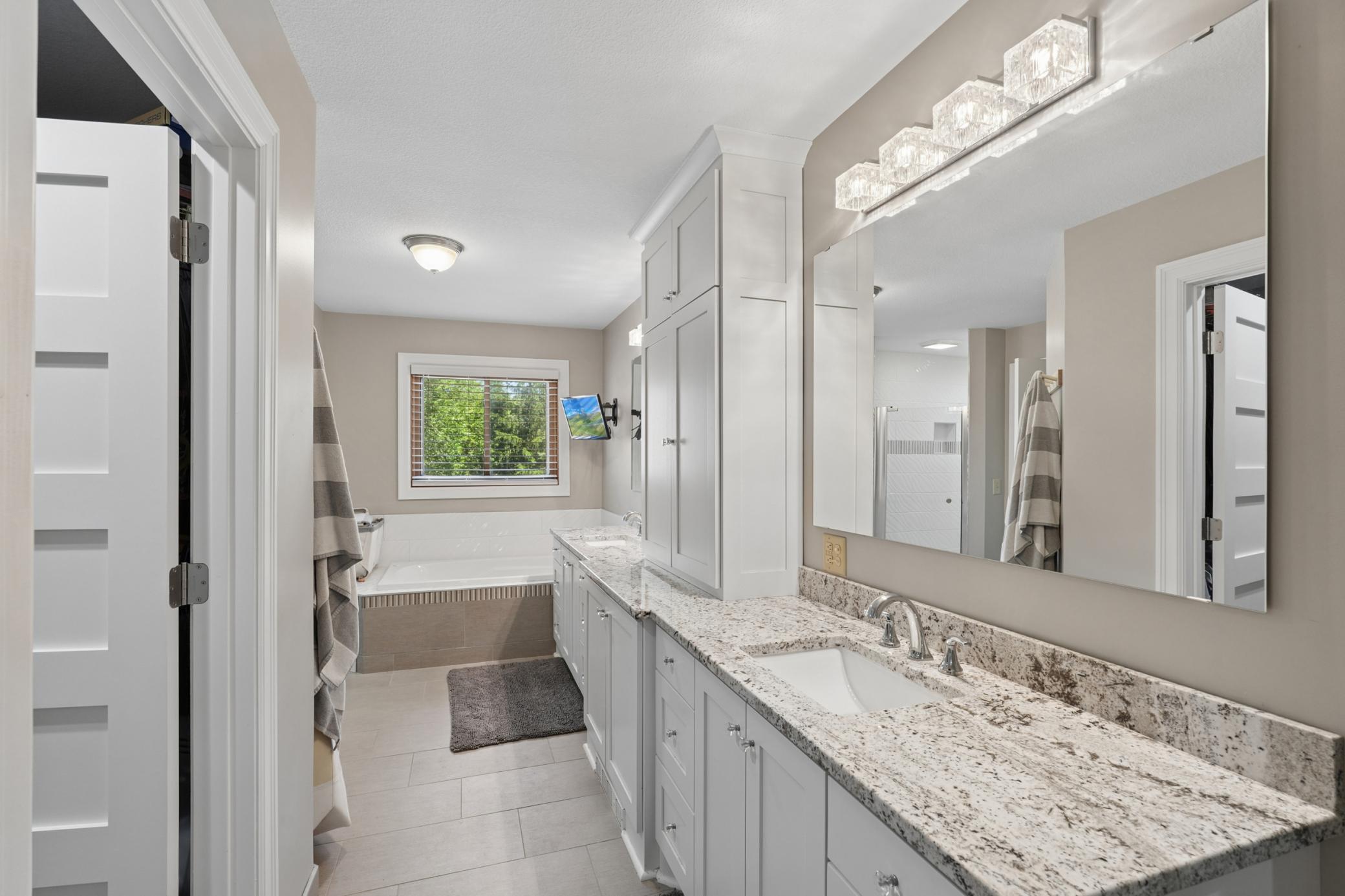 8850 Audubon Road Chanhassen, MN 55317 - Photo 13 of 36