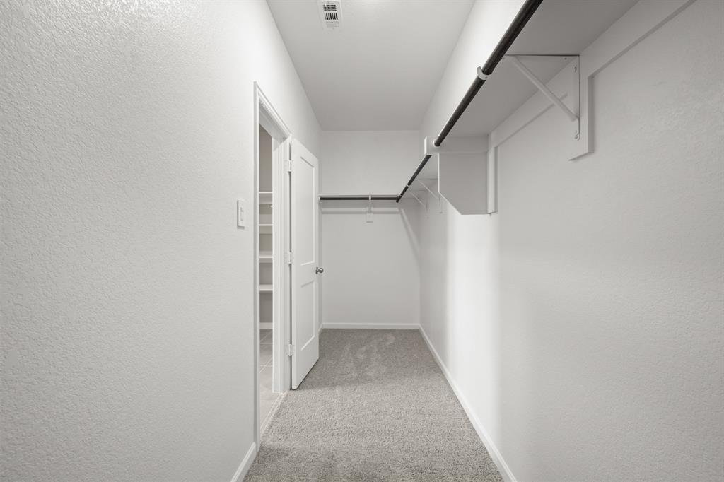 625 Godley Ranch Godley, TX 76044 - Photo 19 of 38 625 Godley Ranch- Primary Suite-7