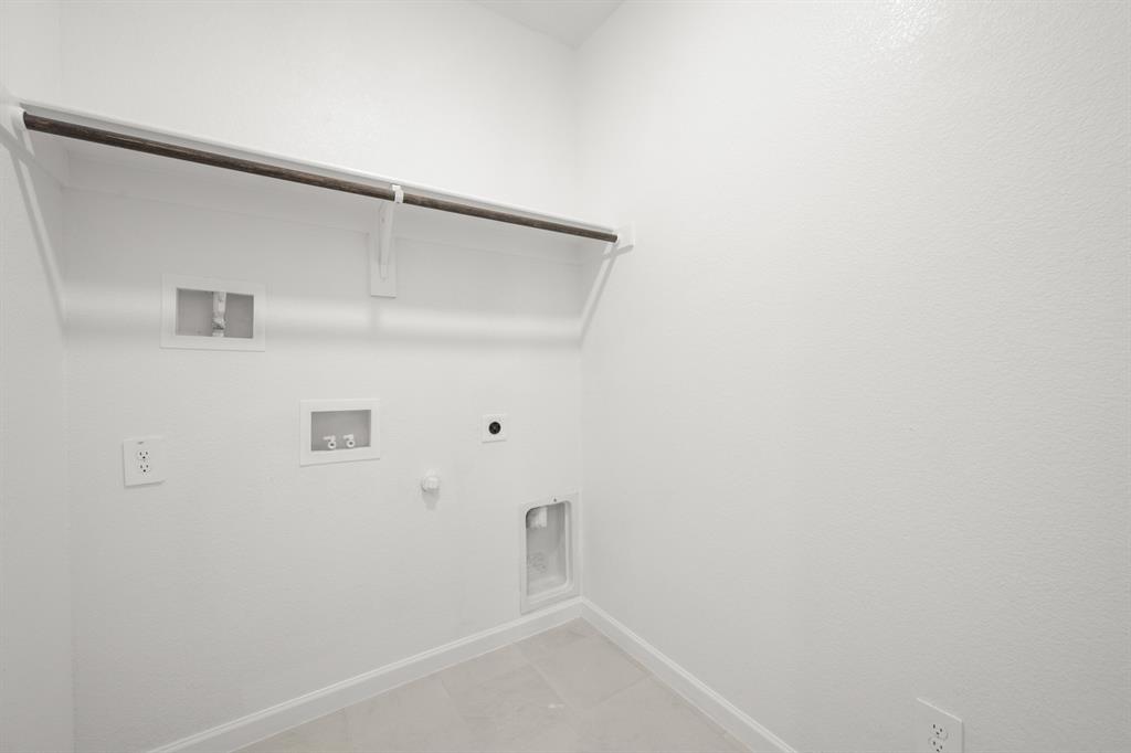 625 Godley Ranch Godley, TX 76044 - Photo 26 of 38 625 Godley Ranch- Utility-1