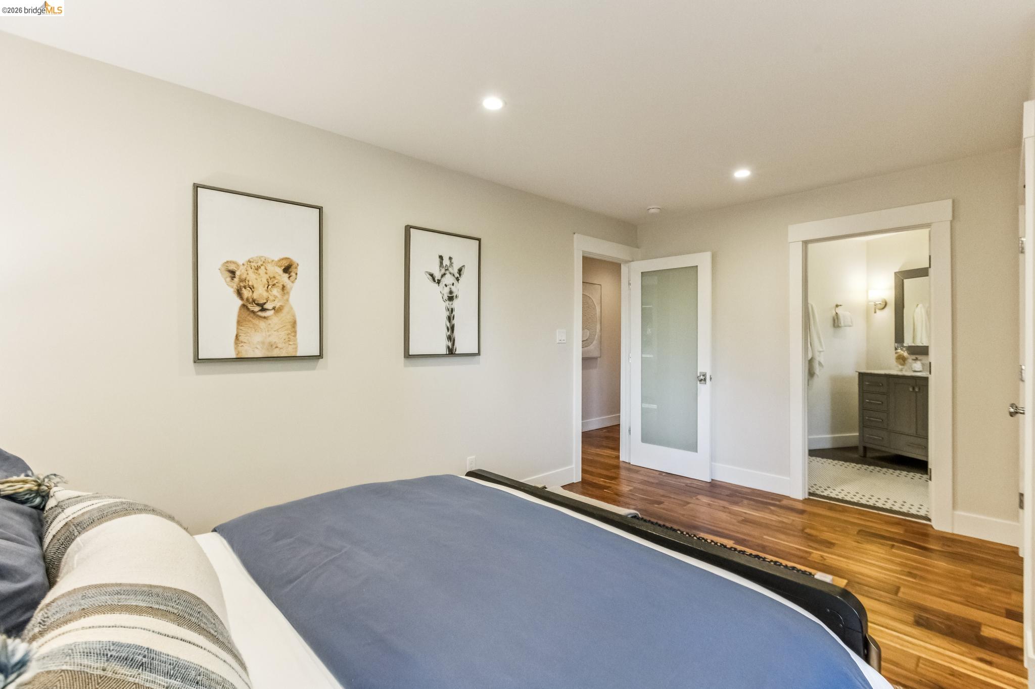 6742 Pinehaven Road Oakland, CA 94611 - Photo 23 of 50