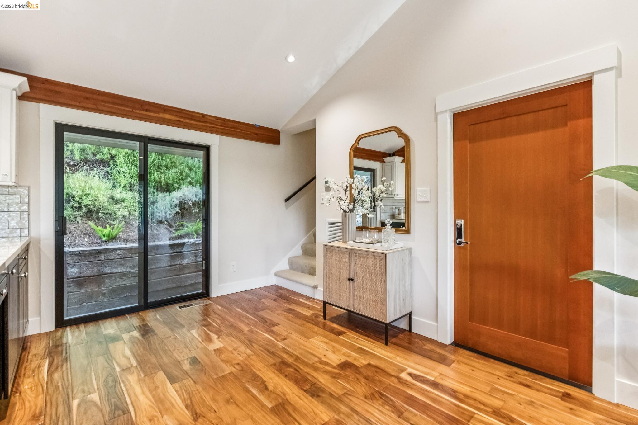 6742 Pinehaven Road Oakland, CA 94611 - Photo 25 of 50