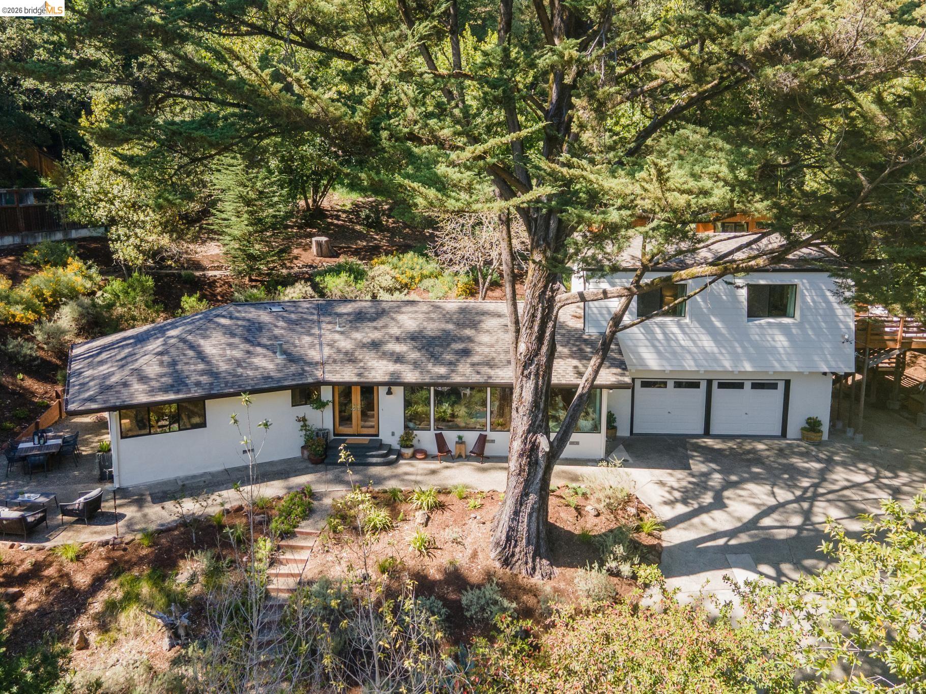 6742 Pinehaven Road Oakland, CA 94611 - Photo 45 of 50