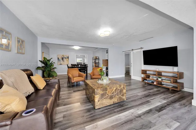 $4,500 | 4055 Southwest 7th Street, Miami, FL 33134