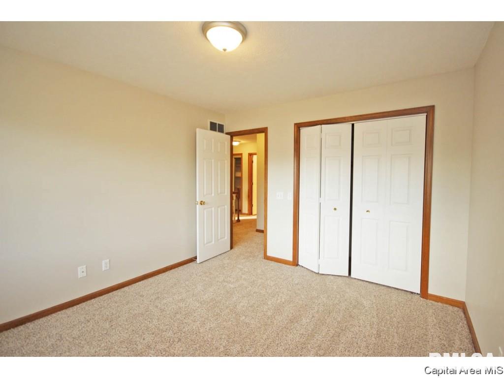2000 Redlands Drive Springfield, IL 62711 - Photo 27 of 35 Gallery Image 27