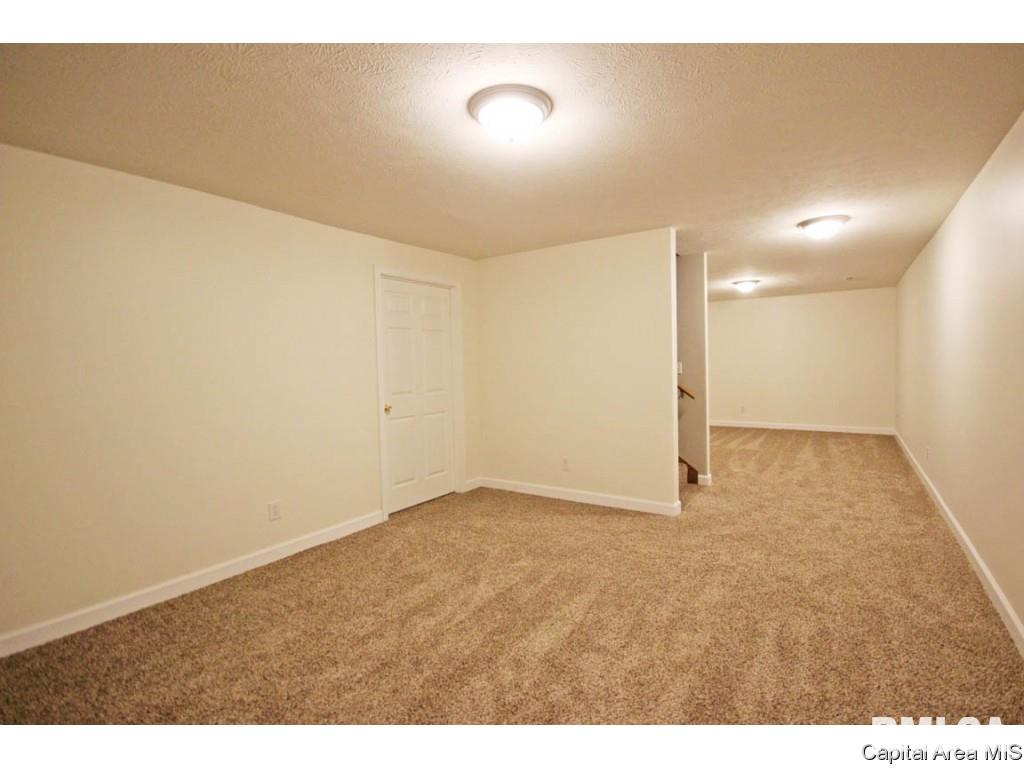 2000 Redlands Drive Springfield, IL 62711 - Photo 29 of 35 Gallery Image 29