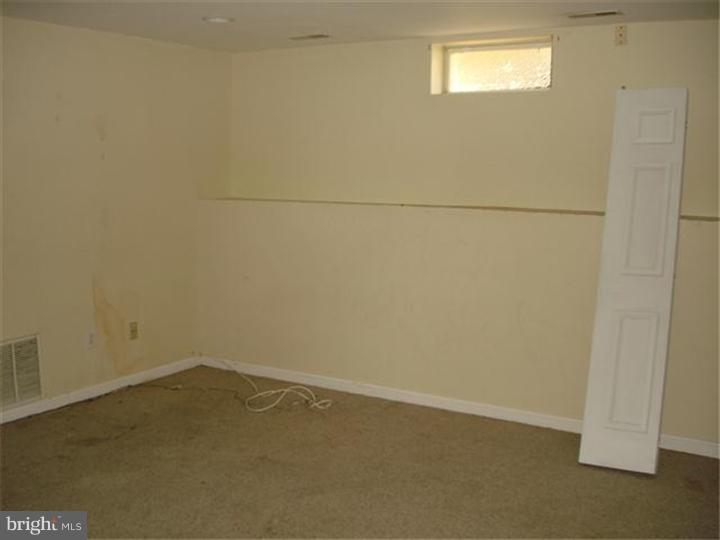 9 Wakefield Road Atco, NJ 08004 - Photo 11 of 19
