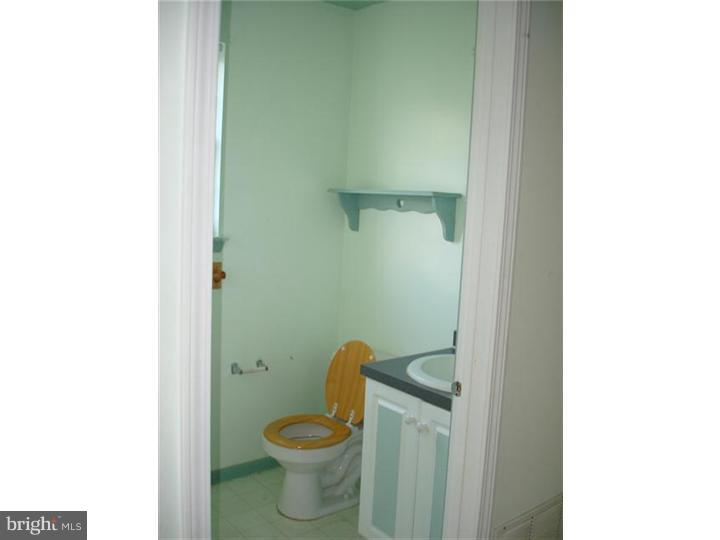 9 Wakefield Road Atco, NJ 08004 - Photo 4 of 19