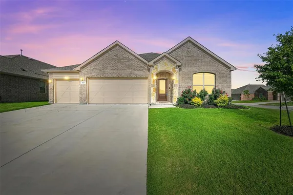 $2,400 | 613 Chip Street, Little Elm, TX 75068